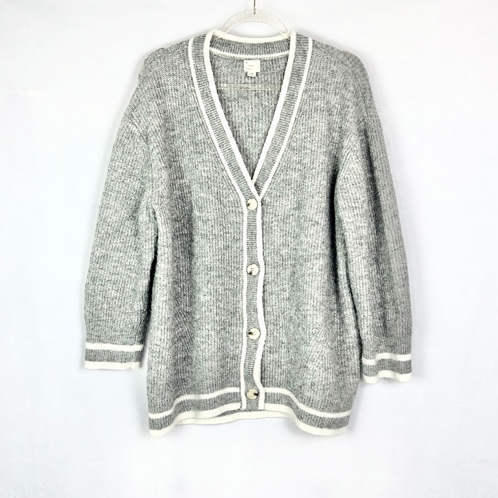 A NEW DAY | Heather Gray White Striped Oversized V-Neck Cardigan Sweater